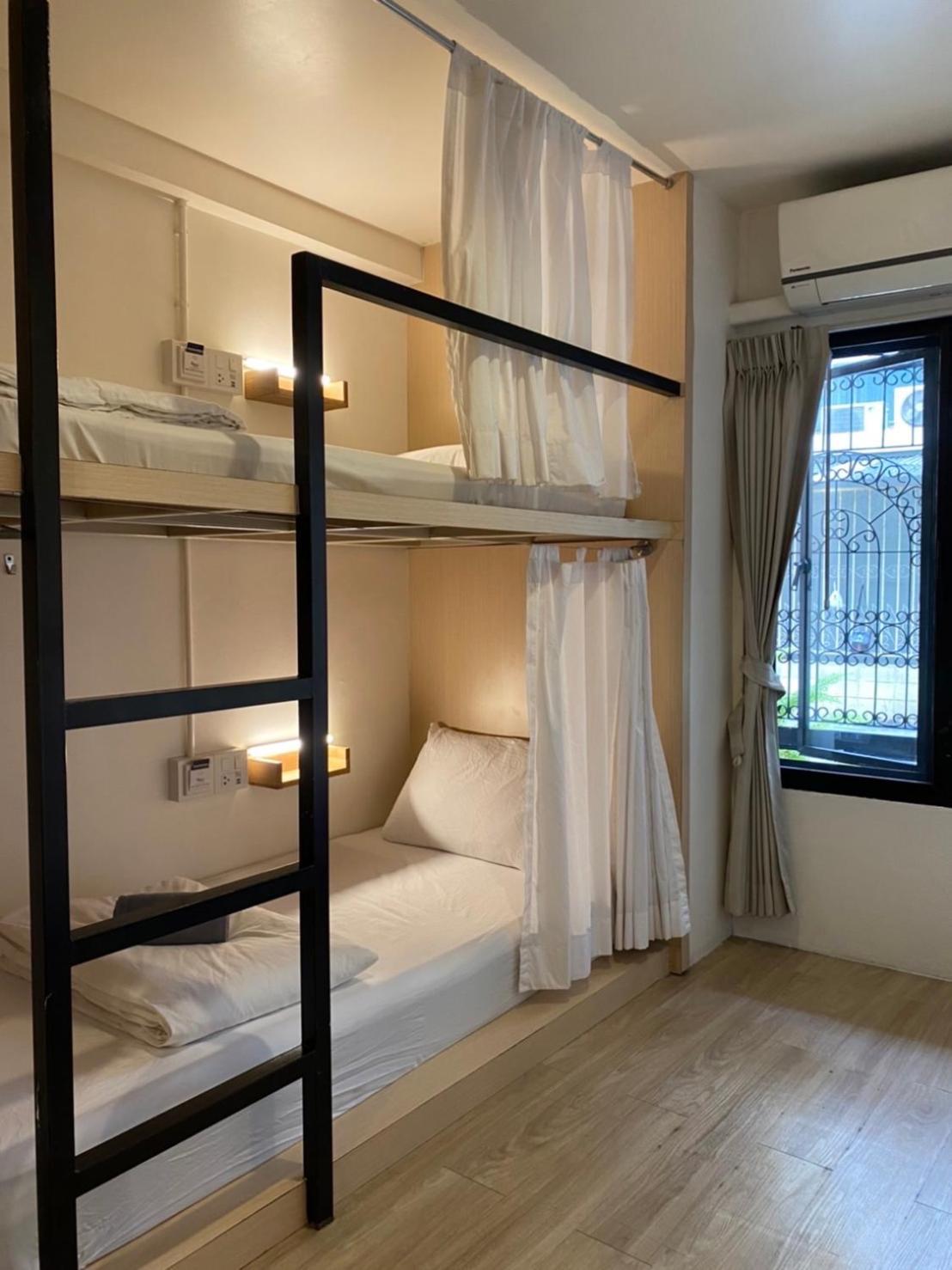 Monomer Hostel Bangkok Kültér fotó