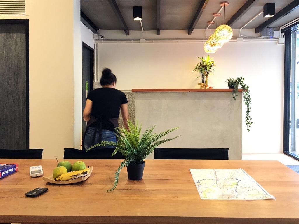 Monomer Hostel Bangkok Kültér fotó